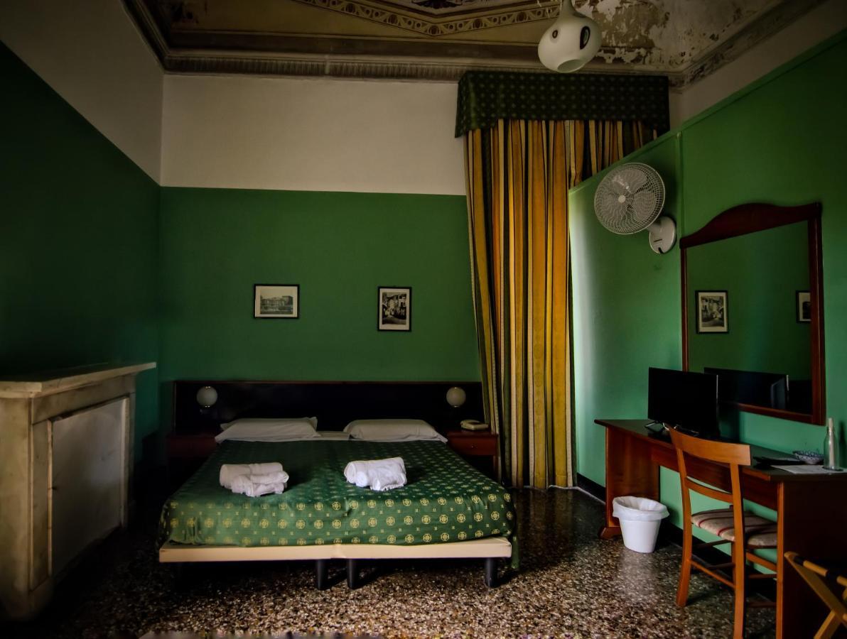 Hotel Villa Bonera Genua Exteriör bild